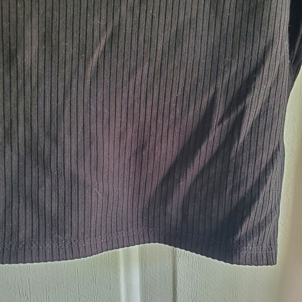 Reformation Black Long Sleeve Crop Top - Picture 13 of 16